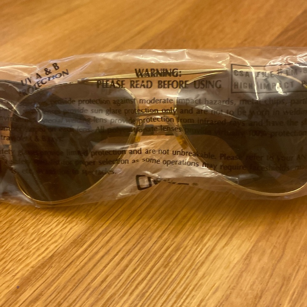 Crews Engineering safety aviator gold rim sun glasses marked CS, Z… - Picture 7 of 8